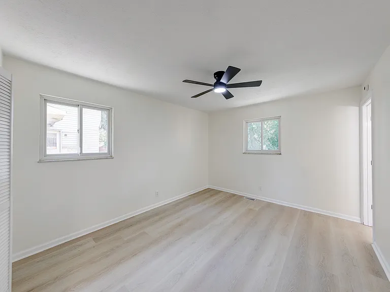 10016 Meadowlark Mnr — Photo 10