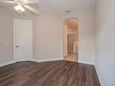 1875 Bridgepointe Cir #33 — Photo 13