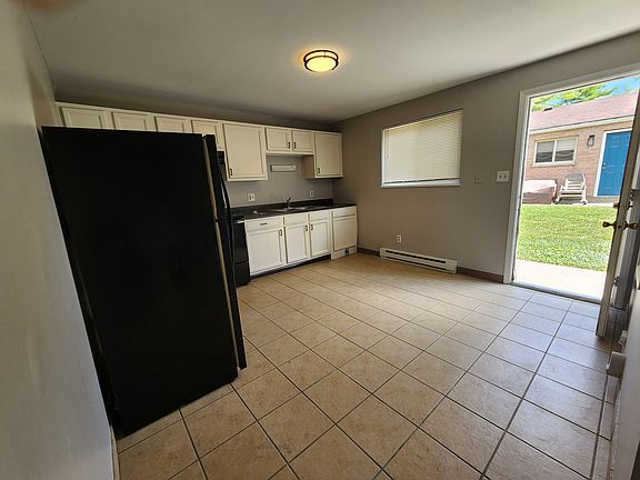 4th image of 16 N West St #33