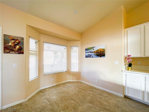 5th image of 1712 Crystal Downs Ave