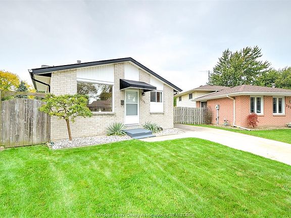 2nd image of 3325 Dolphin Ct