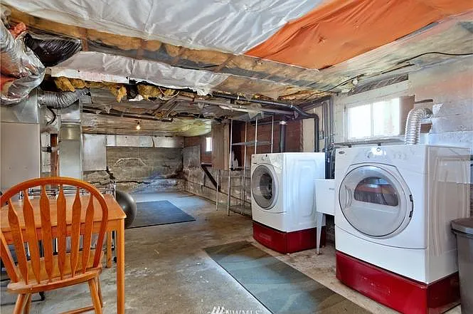 1002 Oakes Ave — Photo 24