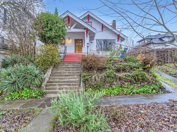 3017 SE Kelly St, Portland, OR 97202