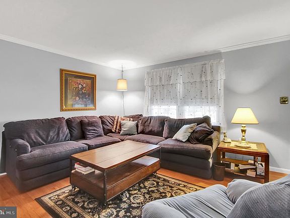 2nd image of 442 Ashford Dr