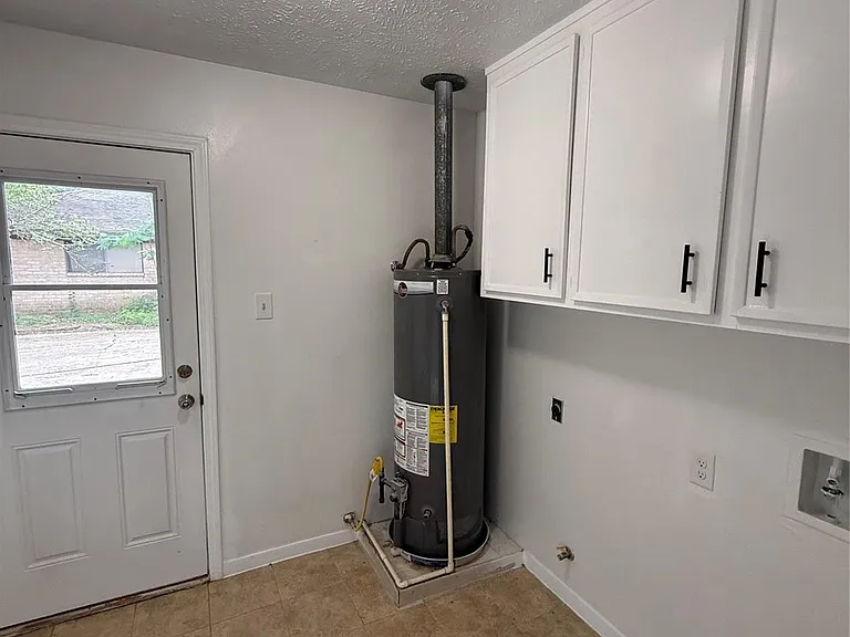 3206 Cascade Creek Dr — Photo 20
