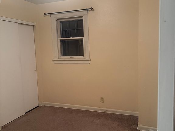 4th image of 2742 N Downer Ave #A
