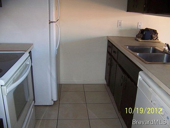 3rd image of 236 San Juan Cir #236