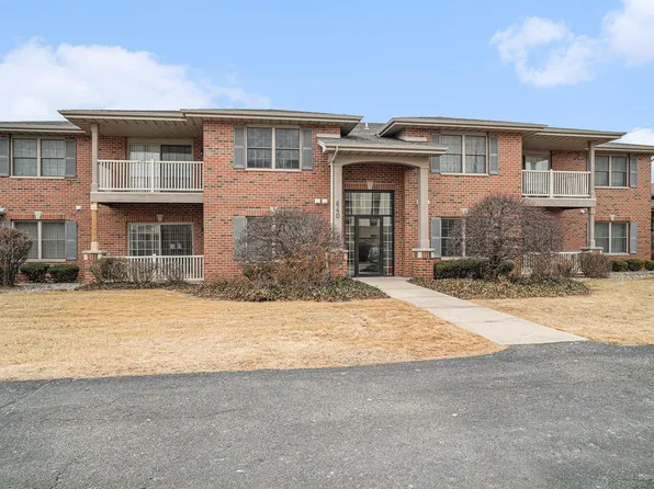 640 Cambridge Ct Unit 1-B, Munster, IN 46321