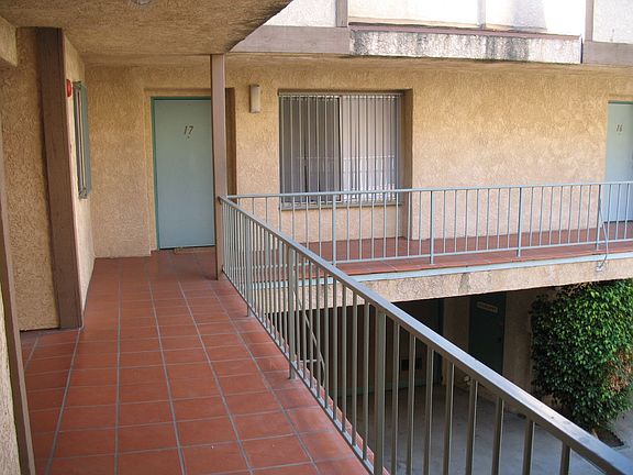 3rd image of 15527 Parthenia St Unit 17