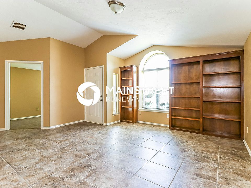 1306 SW 95th St, Oklahoma City, OK 73159 | Zillow