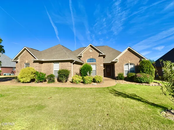 392 Summit Dr, Medina, TN 38355