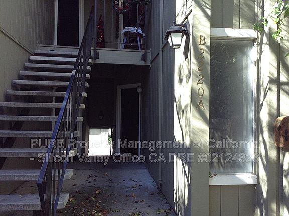 2nd image of 2220 Almaden Rd #A