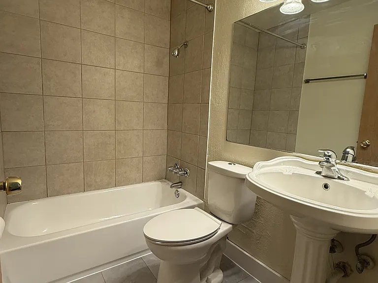 283 Hazelwood Dr — Photo 7