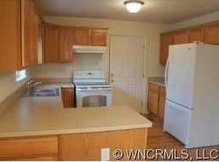 14 Dreamland Ct, Asheville, NC 28803