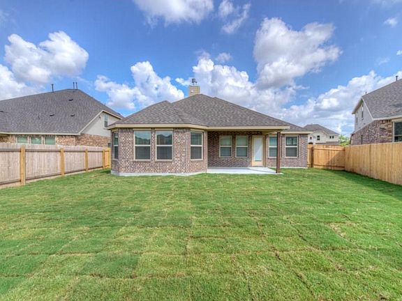 5th image of 3704 Arvel Dr