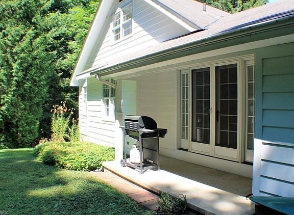 3rd image of 10922 Ambler Ln
