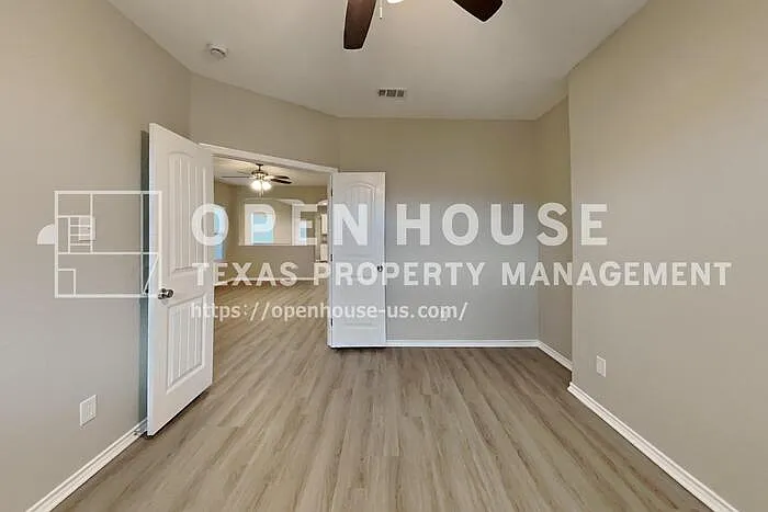 1225 Goodland Ter — Photo 16