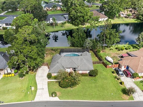 3rd image of 1722 HEATHERWOOD Drive