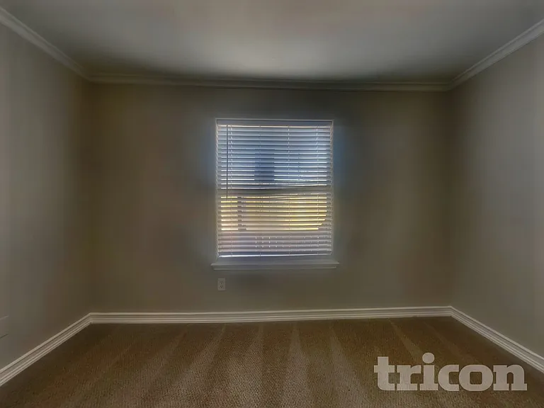 29418 Fox River Dr — Photo 16