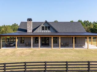 219 Dry Creek Rd NW #B, Adairsville, GA 30103