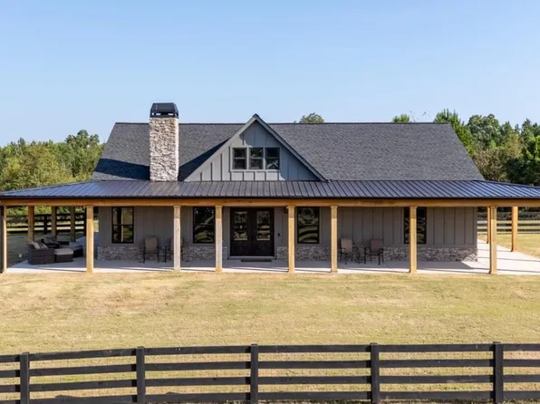 219 Dry Creek Rd NW #B, Adairsville, GA 30103