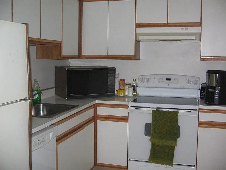 175 W King St #308 — Photo 7