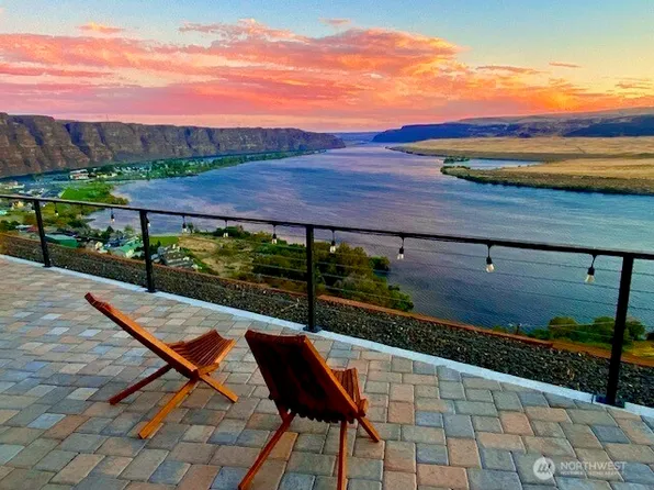 9769 crescent bar Road NW, Quincy, WA 98848