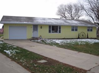 213 Falcon Ct, Meriden, IA 51037