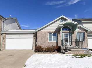 848 Oak Valley Ln, Cheyenne, WY 82009