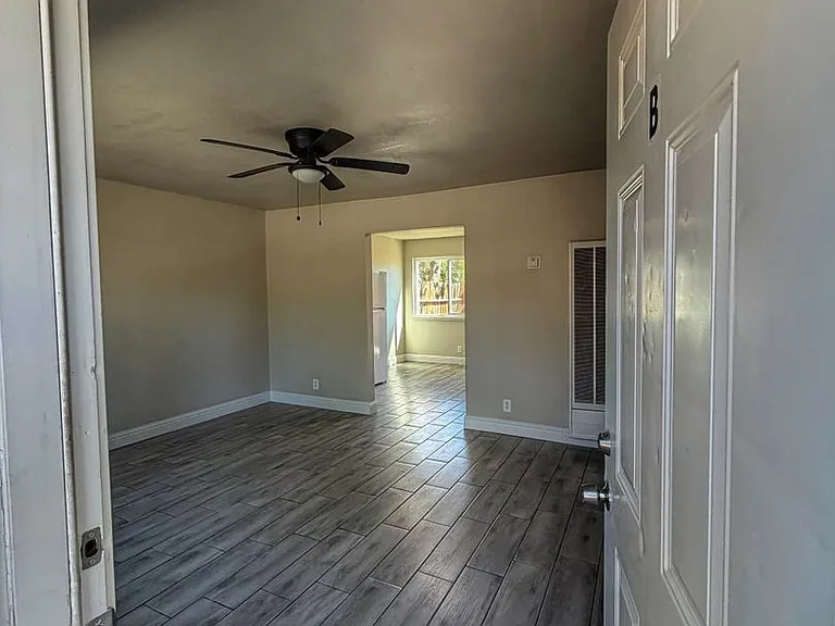 2056 E White Ave — Photo 3