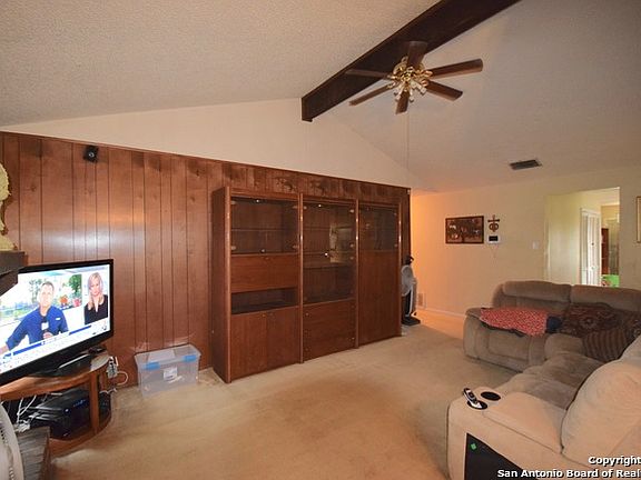 4th image of 1019 S Ellison Dr