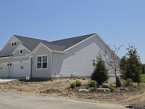 2nd image of 6600 Bellflower Dr SW #9