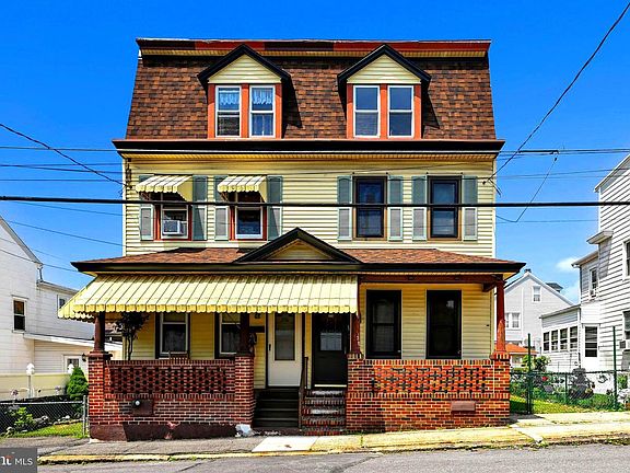 2nd image of 308 N 3rd St