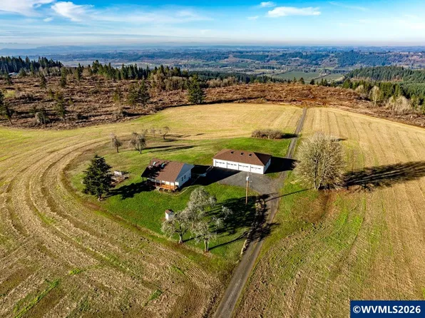 42172 Rodgers Mountain Loop, Scio, OR 97374