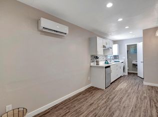37 W Medlock Dr #12, Phoenix, AZ 85013