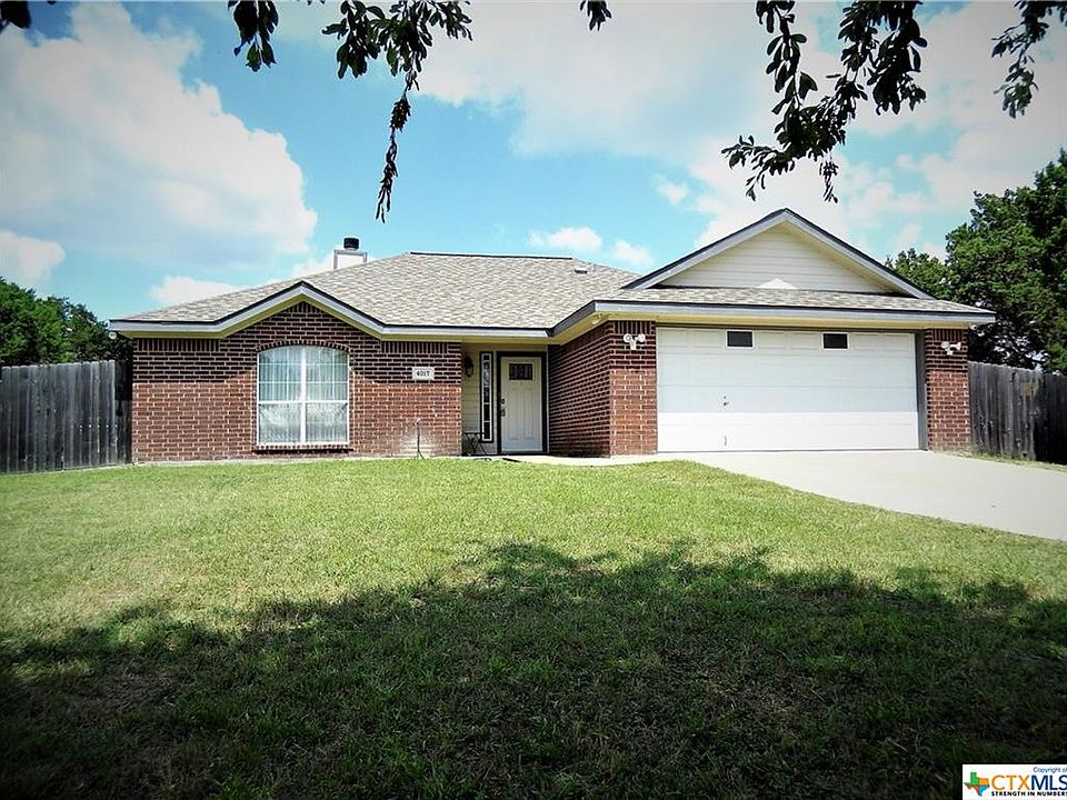 1st image of 4017 Lakecliff Dr