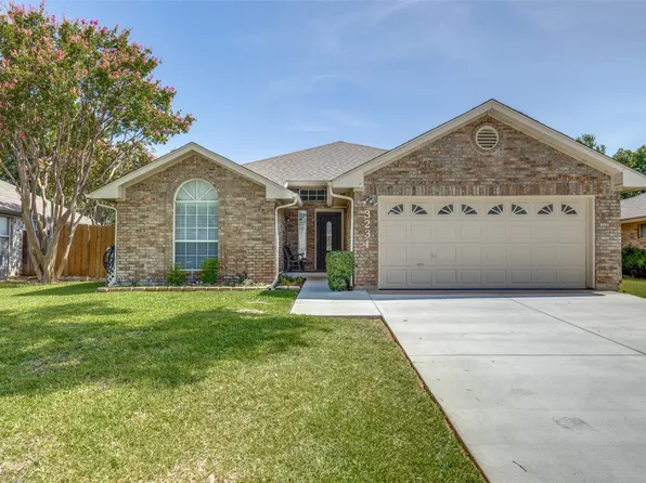 3234 Wuthering Cir, Grand Prairie, TX 75052