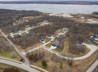 6254 Pinnacle Pl, Johnston, IA 50131