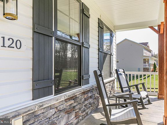 5th image of 120 Joshua Rd