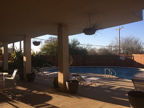 2nd image of 7039 San Pedro #812
