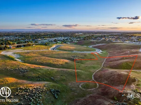 8158 Quail Hollow Dr, Middleton, ID 83644