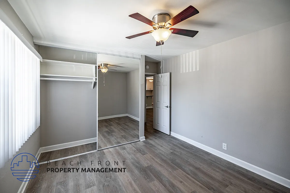 Building Photo - 125 Ximeno Ave