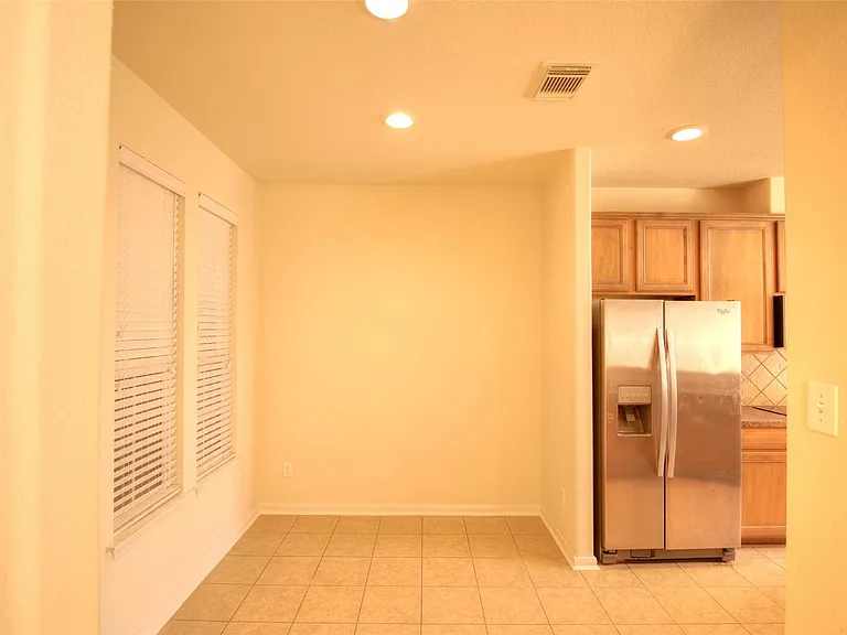 1139 Glenwood Canyon Ln — Photo 6