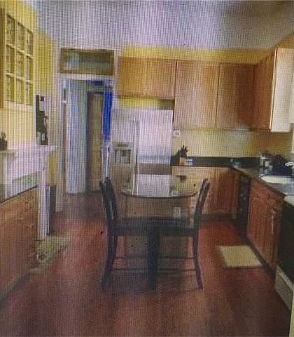 2nd image of 3954 Camp St