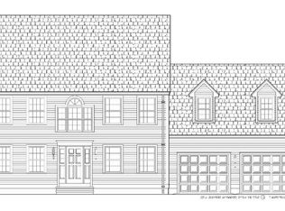 15 Imogen Dr, Groton, CT 06340