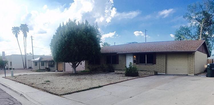 1st image of 3216 W Sweetwater Ave