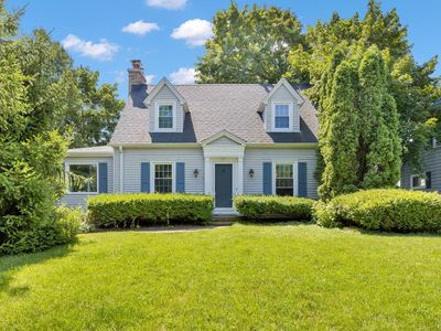 425 W Bradley ROAD, Glendale, WI, 53217