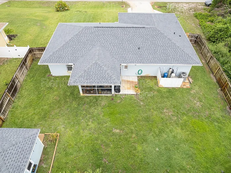 18266 Fuchsia Rd — Photo 25