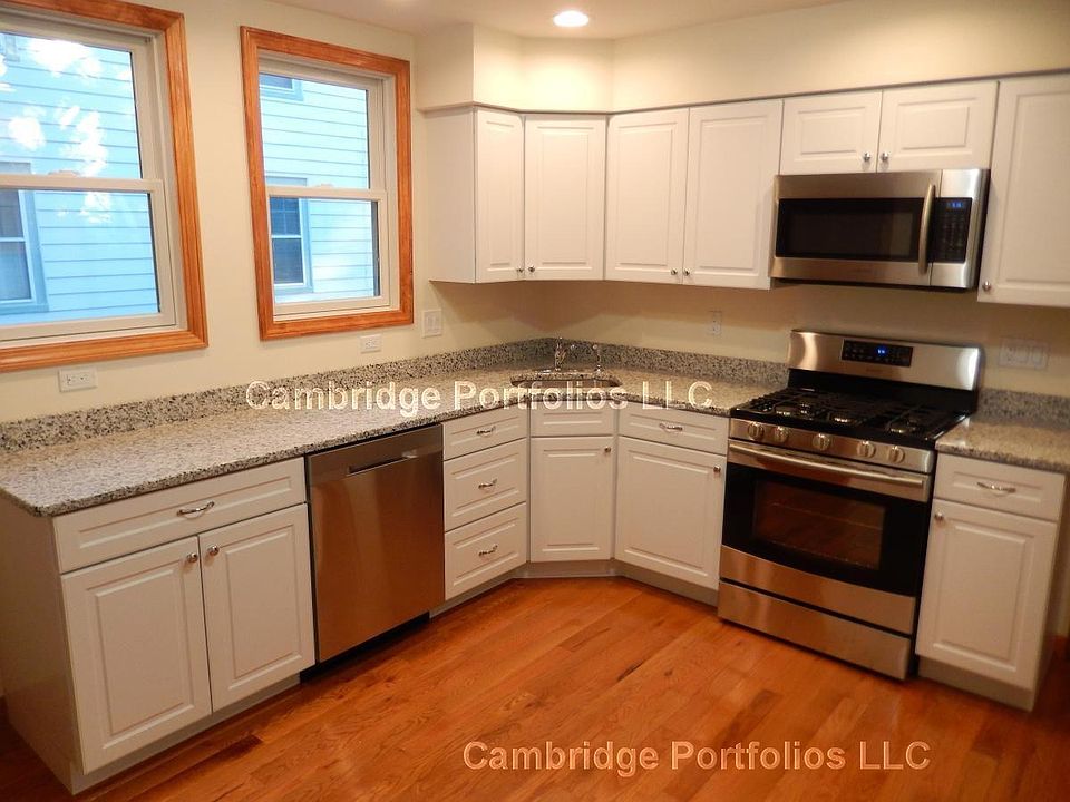 1st image of 62 Marlboro St #1