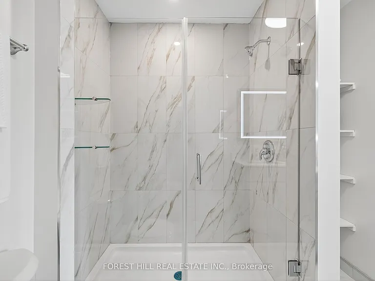 52 Albright Ave #D — Photo 27